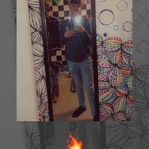 Meet your Posher, Kameron